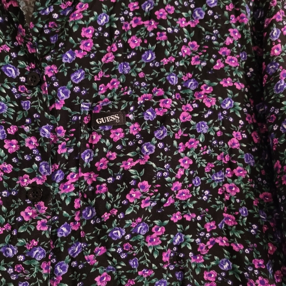 Vintage GUESS by Georges Marciano Floral Short Sleeve Button Down Flowy - Picture 4 of 10